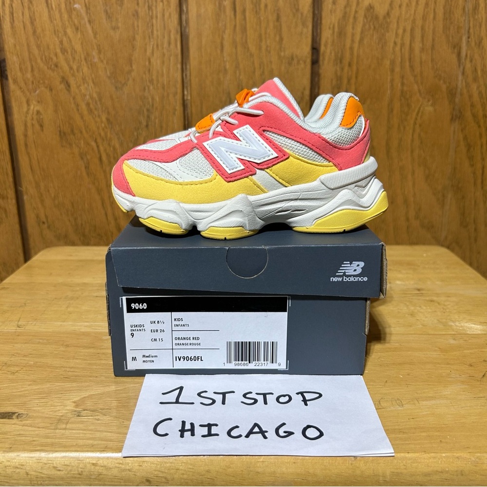 New Balance 9060 Fluorescent Orange Red TD IV9060FL Toddler Size 9C Sneakers NEW - Picture 3 of 8